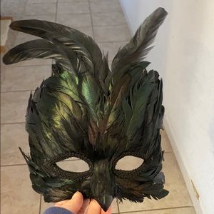 Feather bird halloween mask